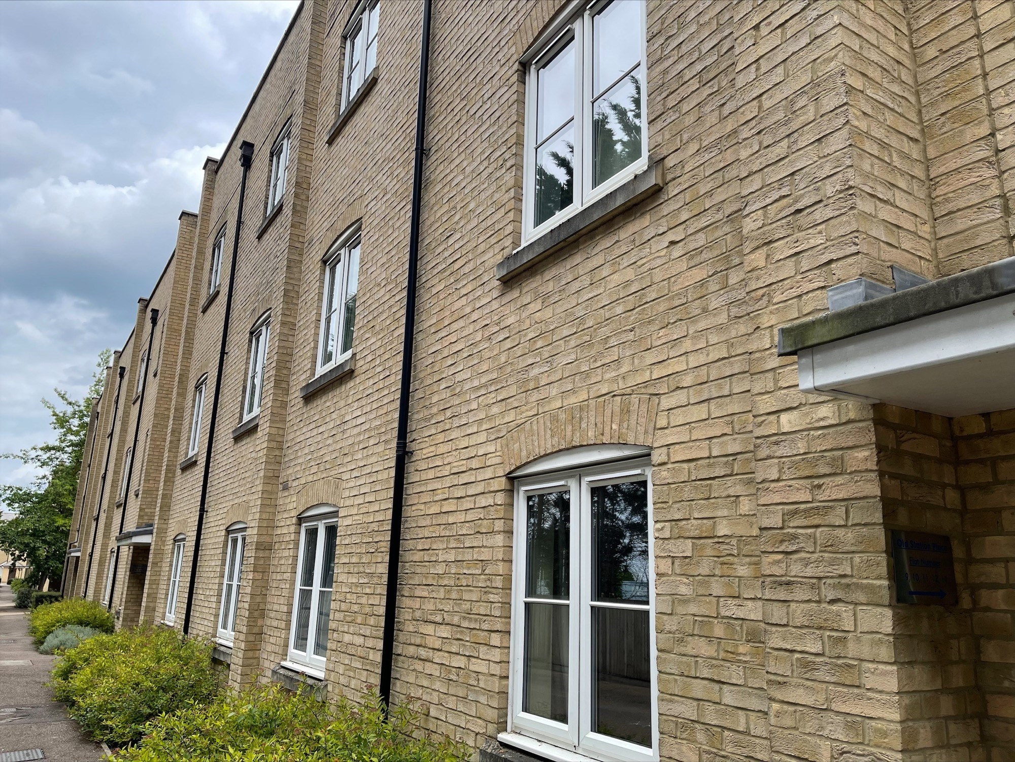 Building containing flats