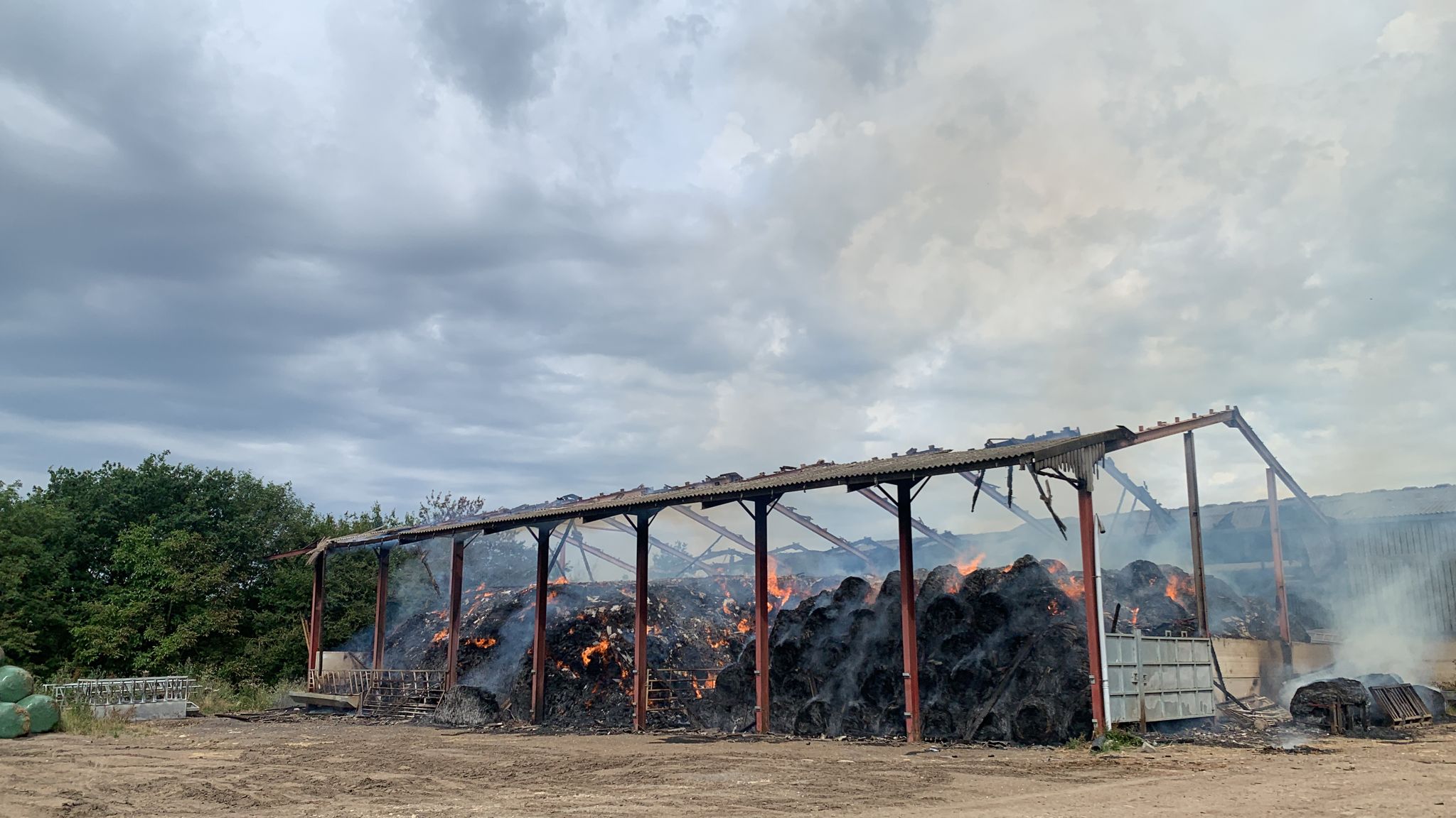 Barn fire near Earith